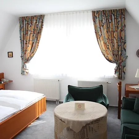 Gaestehaus Zehntgraf Inn